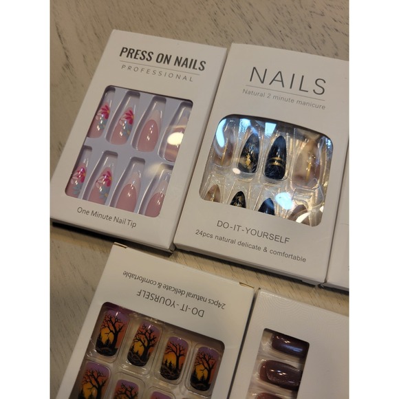 Press On Nails Lot Of 54 Packs Of Nails New Random Shapes And Sizes - Picture 11 of 16